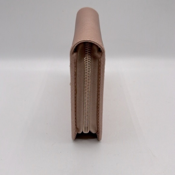 Sephora Rose Gold Make Up Case Bag with Zipper Closure - Picture 4 of 10